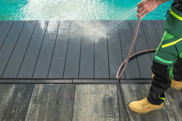 Best Garage Pressure Washing  in La Vale, MD